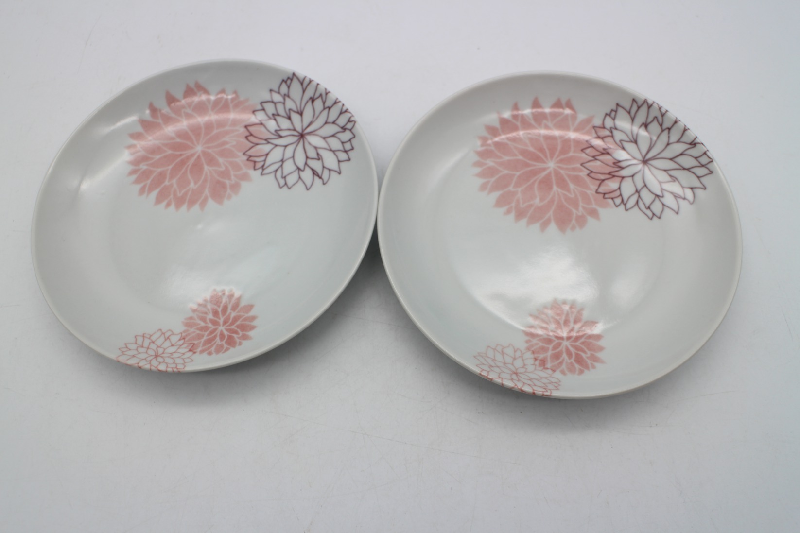 夢想花ピンクダリア１４．３センチ丸皿２枚セット